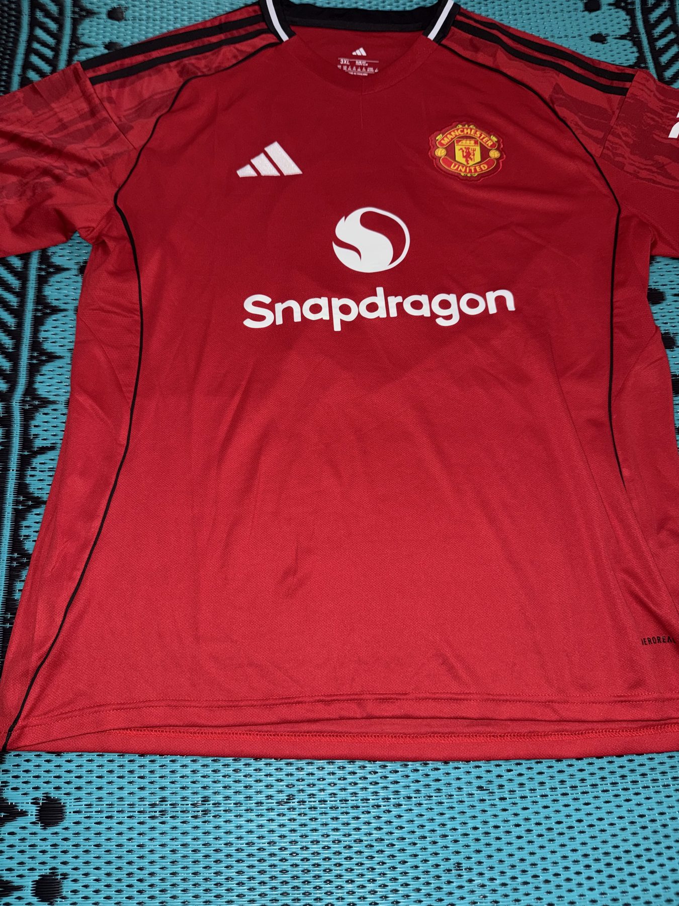 Bruno Fernandes Manchester United jersey front